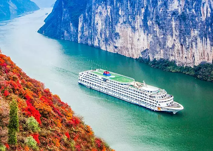 13 Days Amazing China Tour with Guilin & the Yangtze itinerary